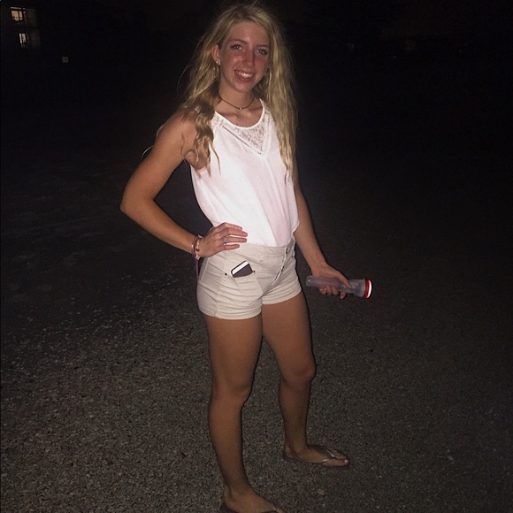 Tank top - Picture 1 of 1